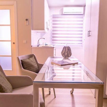 Apartamento Malaga Beach Exteriör bild